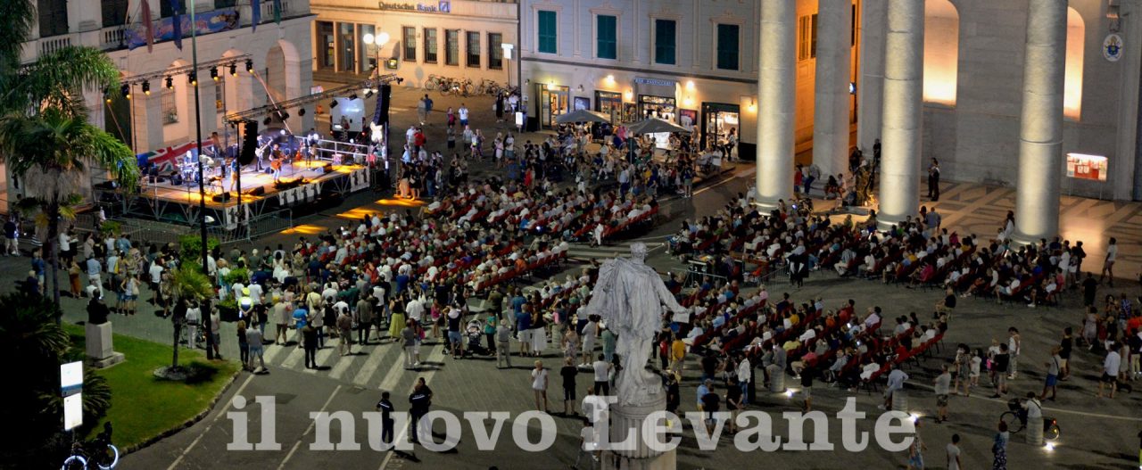 Pedrini in concerto a Chiavari, le foto