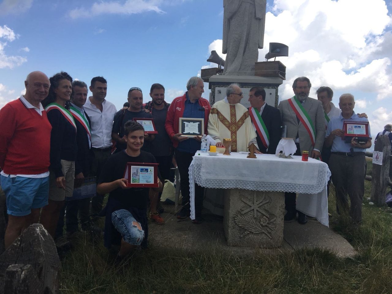 Oggi sul Monte di Crociglia la festa che unisce l’Emilia Romagna con la Liguria