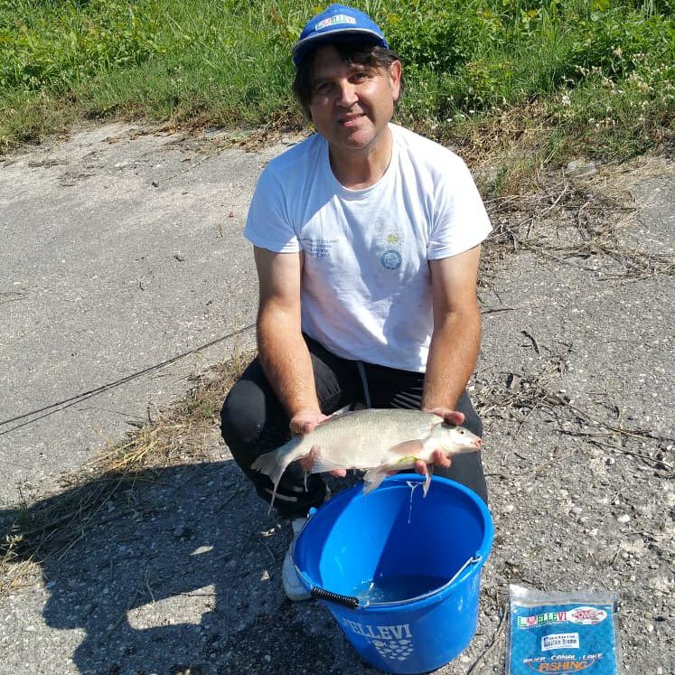 Pesca, Alessiani campione nella tecnica Feeder