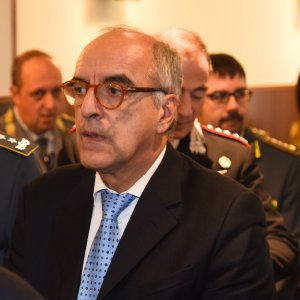 Dopo gli incidenti stradali, controllare immediatamente i cellulari