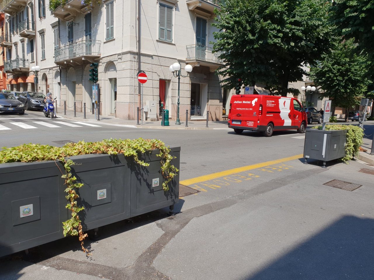 Quei nuovi jersey fioriera che ostacolano l’accesso delle ambulanze
