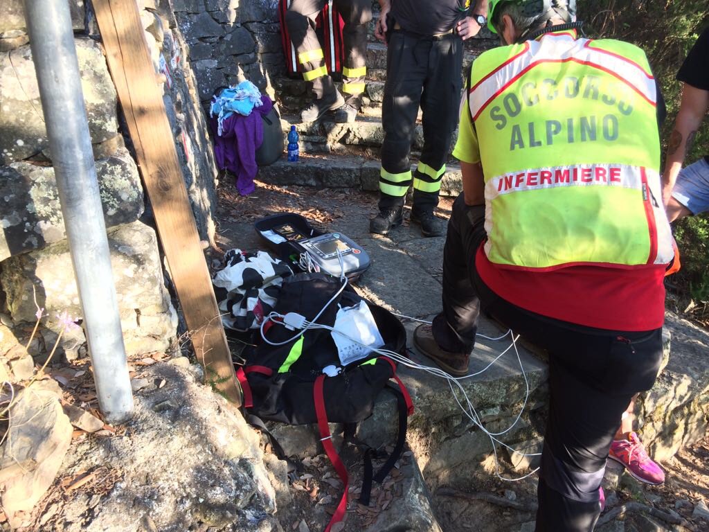 Ha un malore sul sentiero, salvata dal Soccorso Alpino