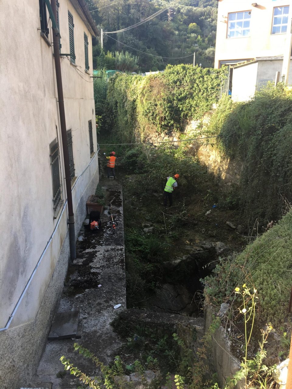 Santa Margherita, iniziata la pulizia dei torrenti