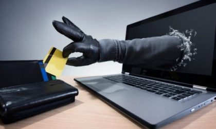 Attenti alla porno truffa bufala dell’account hackerato con ricatto di 300 euro