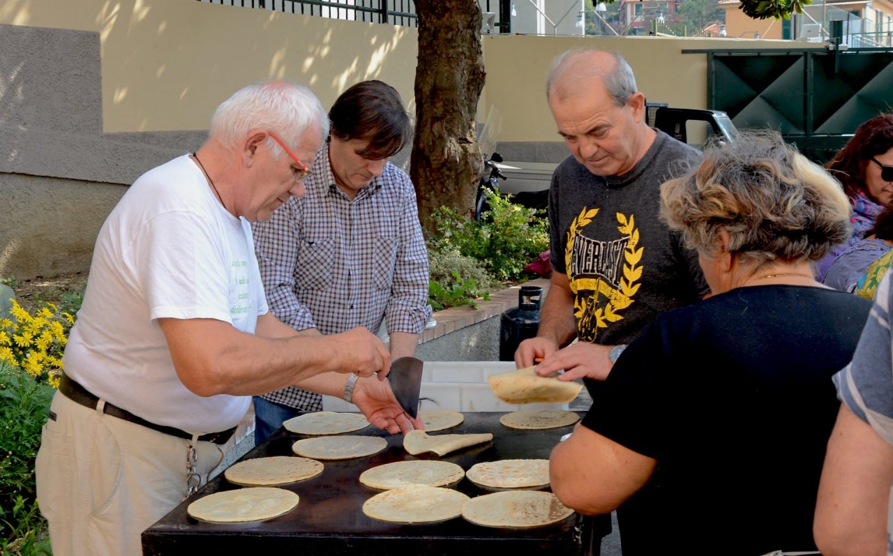 A pranzo con i poveri per festeggiare il Villaggio del Ragazzo