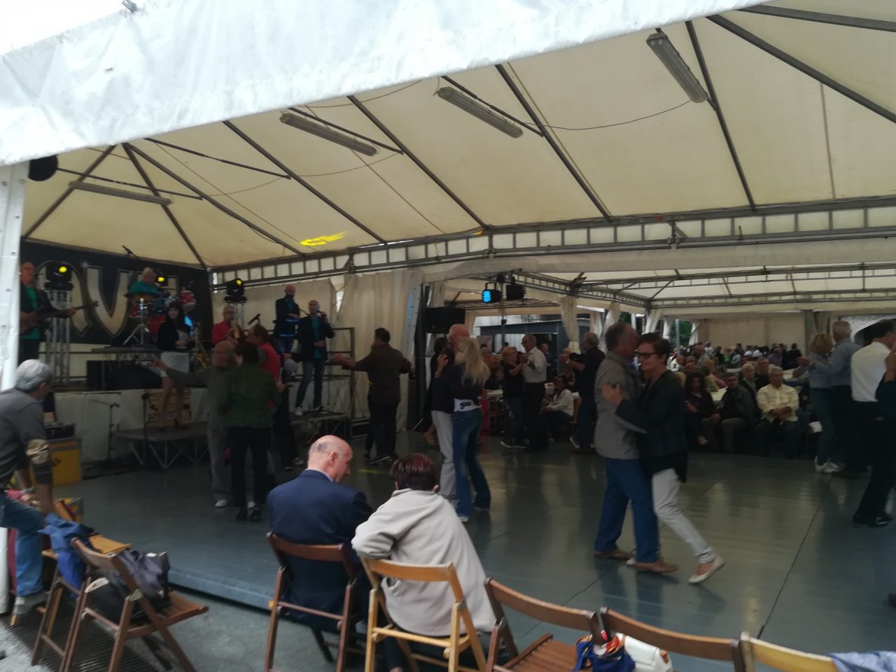 Favale: castagne e musica in attesa di N.S. del Rosario