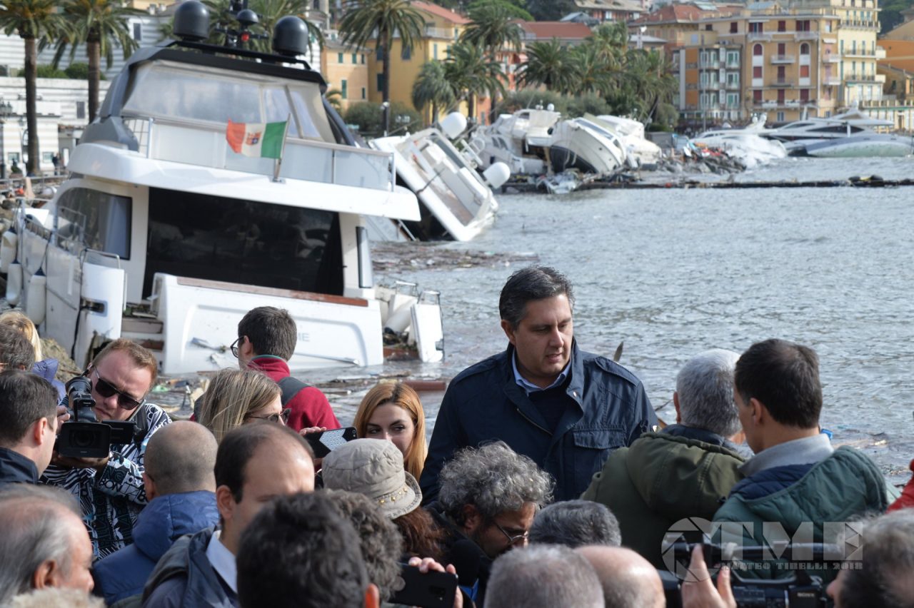 Toti: «Ricostruire le dighe è la priorità»
