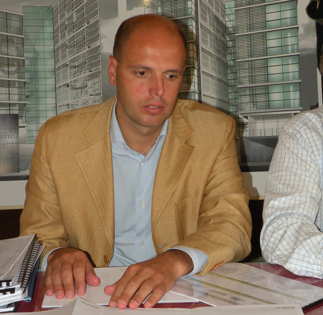 Antonio Segalerba spiega le ragioni e le critiche sul depuratore