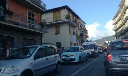 Chiavari, schianto auto-moto: grave al San Martino il centauro