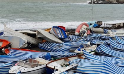 Pennelli danneggiati dal mare, al via i lavori a Lavagna