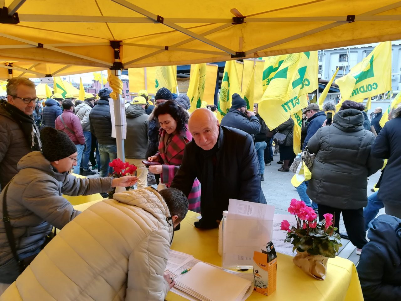 Boitano: «Stop al cibo falso, una firma convinta dalla parte degli agricoltori e Coldiretti»