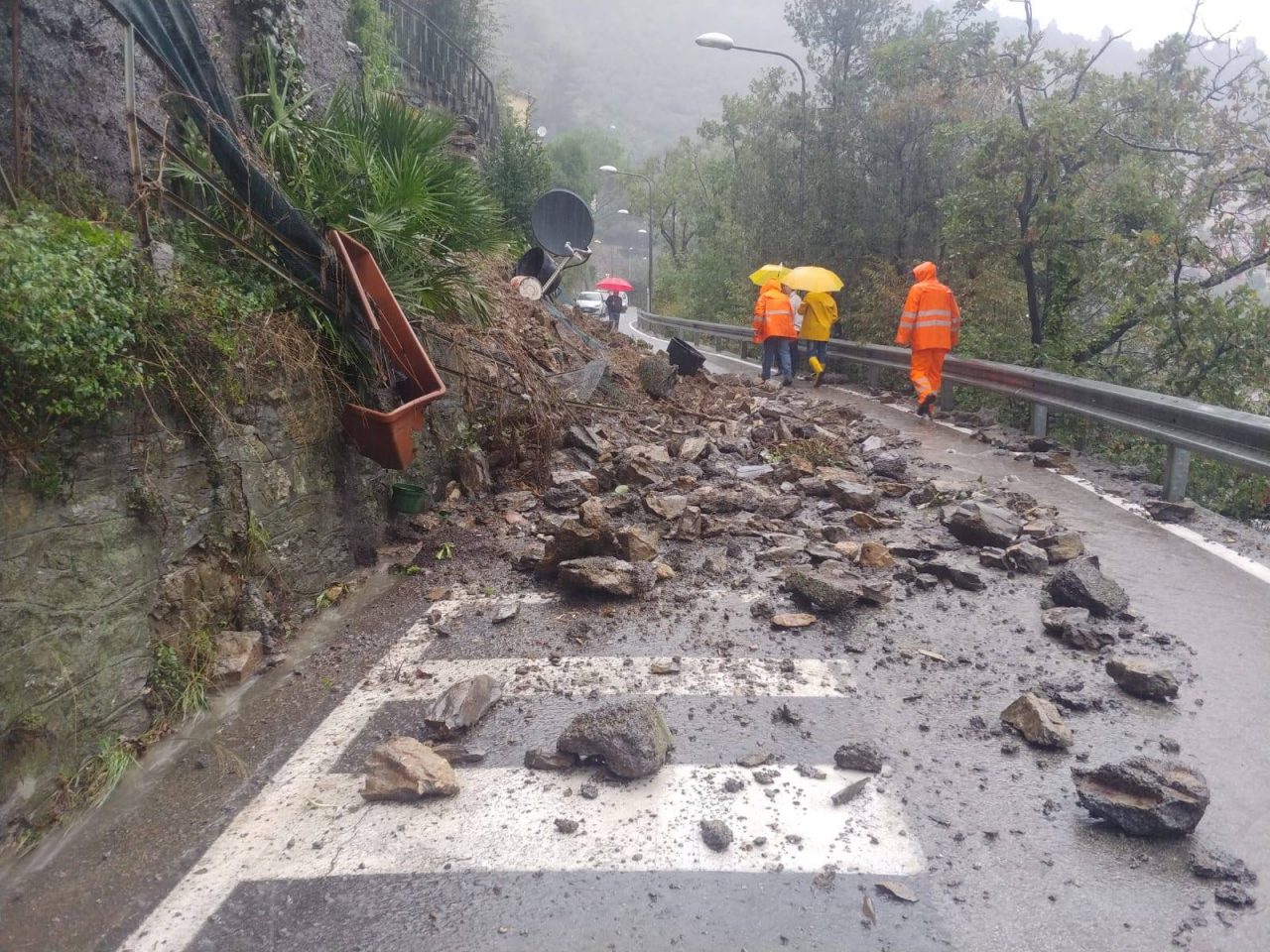Sori, ancora uno smottamento: chiusa la strada per Teriasca