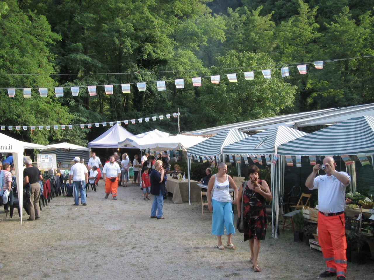 Oggi il Mercatino agricolo della Val Graveglia