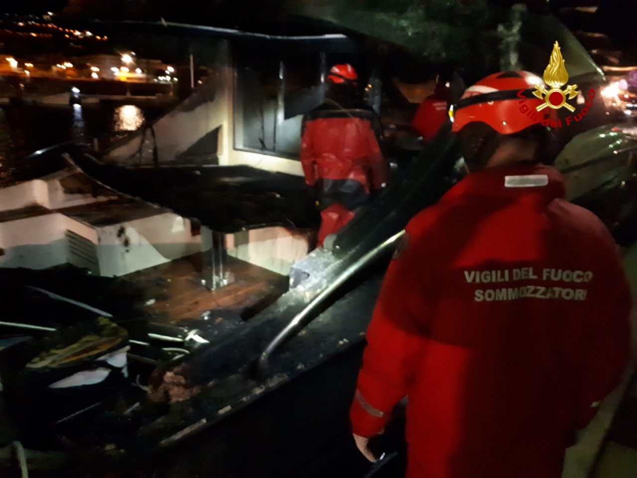 Incendio nel porto di Lavagna:  a fuoco diversi yacht