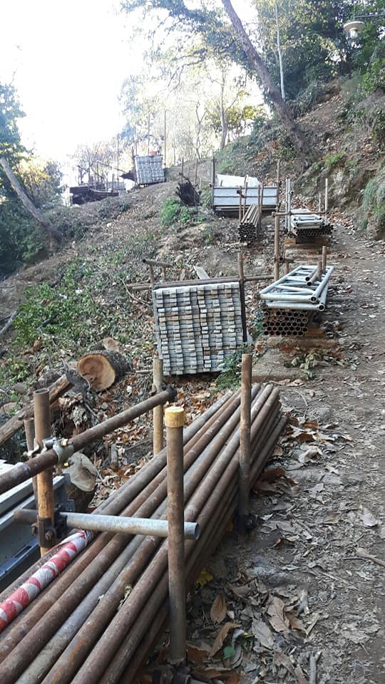 Smontato il ponteggio di via Gave