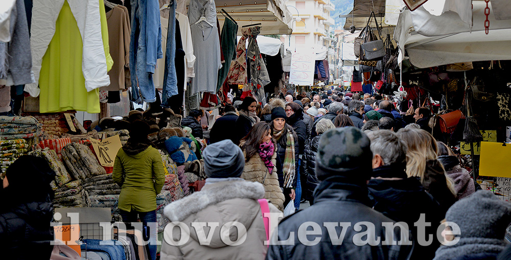 Fiera di Sant’Antonio, grande afflusso, ma critiche degli animalisti