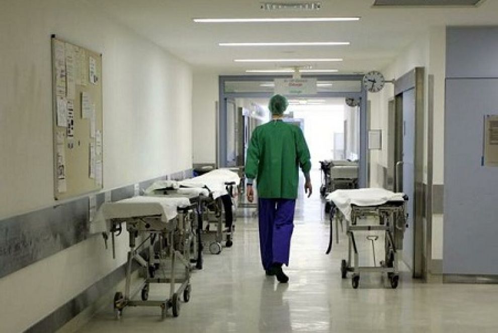 34enne ricoverata al San Martino, livello basso di piastrine nel sangue. Era stata vaccinata con Astrazeneca