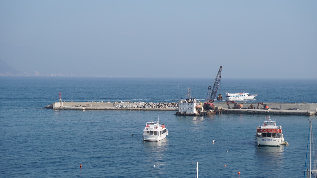 Santa Margherita Ligure, post mareggiata: il buco nella diga del porto non c’è più