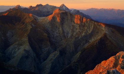 Alpinista genovese muore sulle Apuane, con lui ferito il compagno di cordata chiavarese