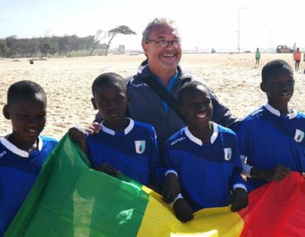 Il grande sogno di Ruggero per i bimbi del Senegal