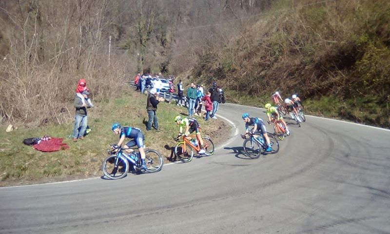 Milano – Sanremo Raggio in fuga, tra i primi sul passo del Turchino