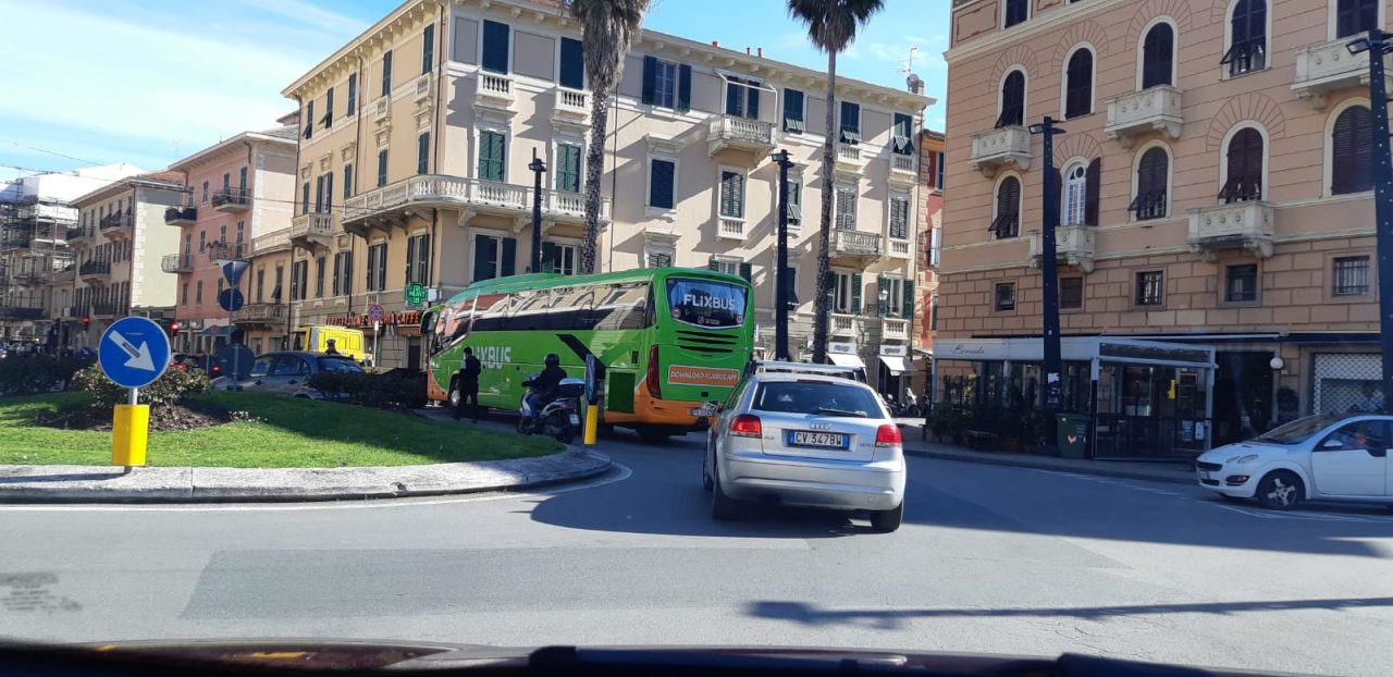 Traffico in tilt a Sestri