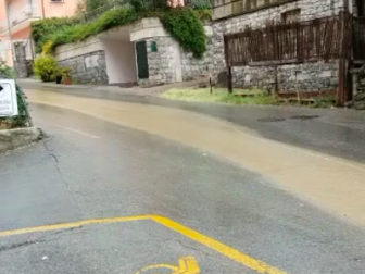 Canalizzazione delle acque, lavori in via Ugolini