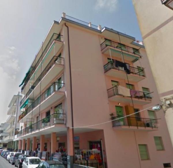 Sestri, l’assemblea condominiale con il morto