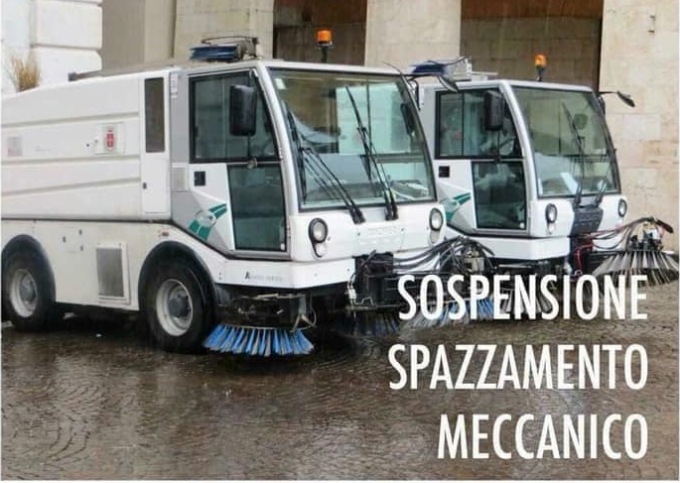 Chiavari, sospeso lo spazzamento meccanico del lungomare