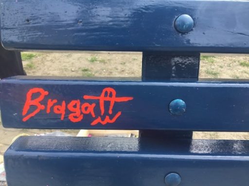 Santa Margherita, Bragatt dona una panchina d’artista