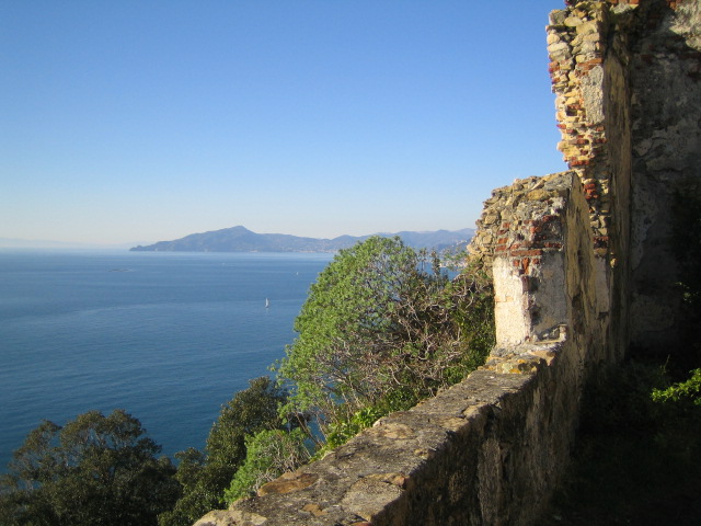 Turisti tedeschi soccorsi sulle Rocche di Sant’Anna