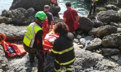 Distorsione alla caviglia, resta bloccata sul Monte di Portofino