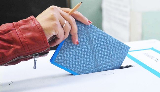 Elezioni comunali, l’affluenza alle ore 12