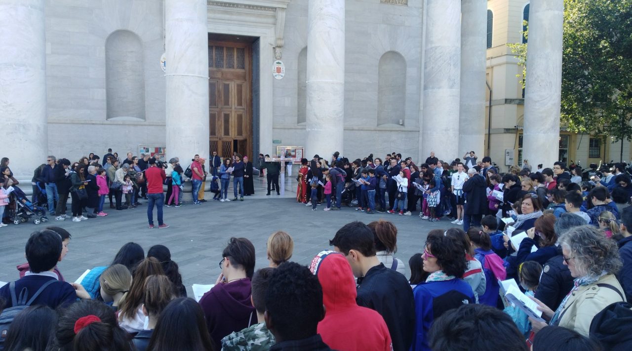 Via Crucis dei ragazzi a Chiavari