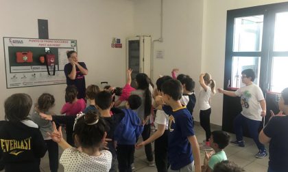 Giornata dello sport, la primaria di Carasco festeggia coi bambini