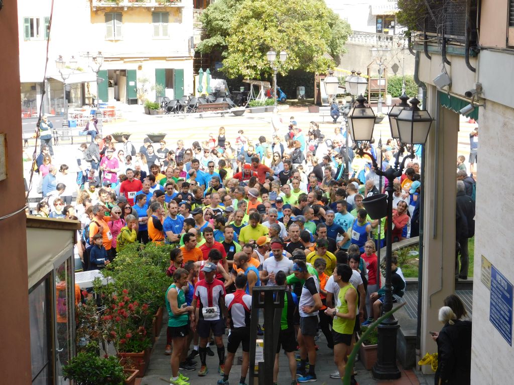 A Zoagli grande successo per la 41ma edizione della marcia dei 5 campanili