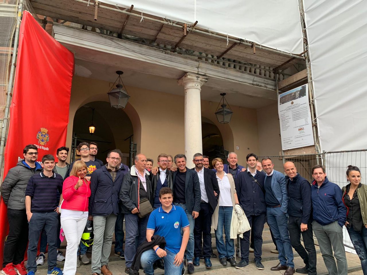 Bagnasco stravince a Rapallo e spazza via l’opposizione