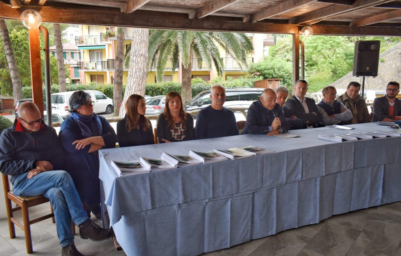 Presentata la lista a sostegno di Claudio Magro