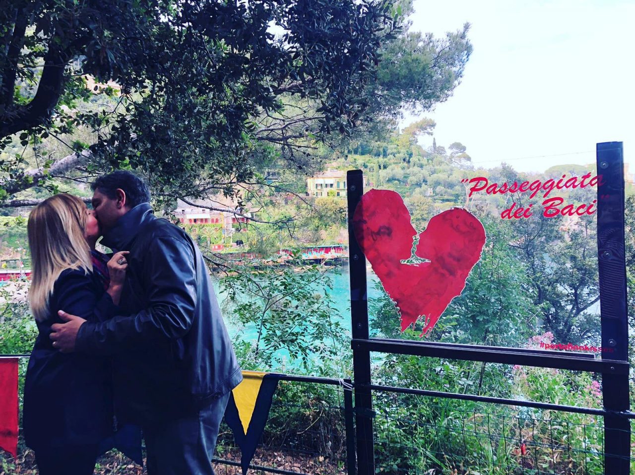 Riaperta ieri la Passeggiata dei Baci a Portofino: Toti la inaugura così