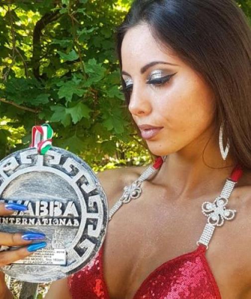 Esther, 17 anni, protagonista al Rimini Wellness