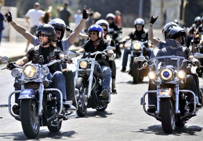 Sestri, il raduno delle Harley