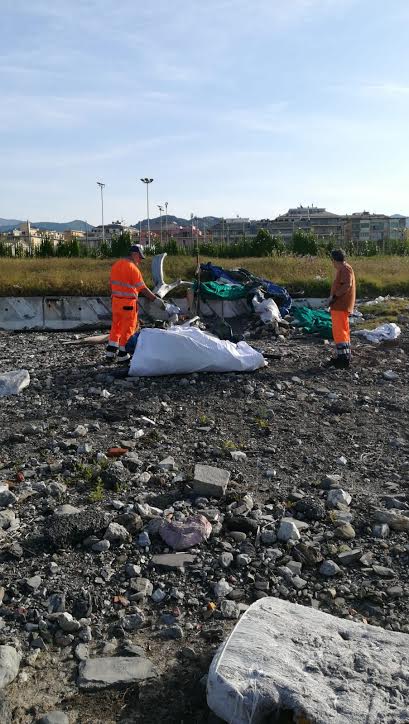 Colmata a mare, sgombero e successiva pulizia