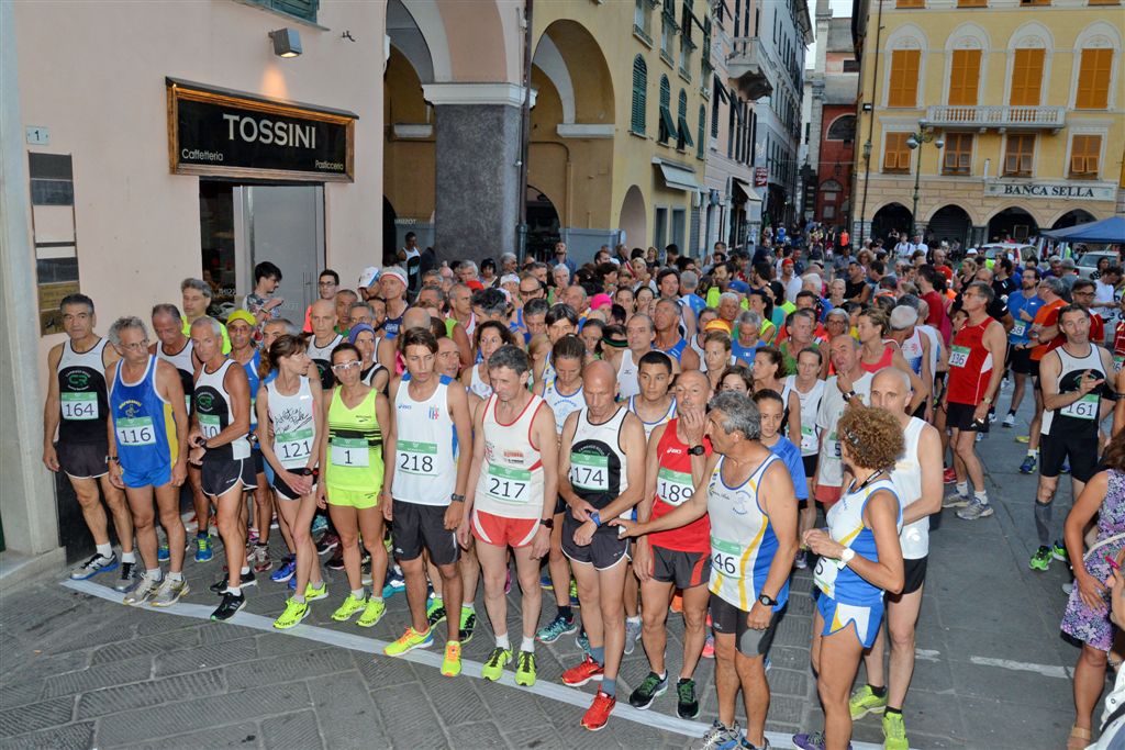 “Per…correndo il centro storico” oggi a Chiavari