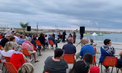 Chiavari, il primo concerto all’alba