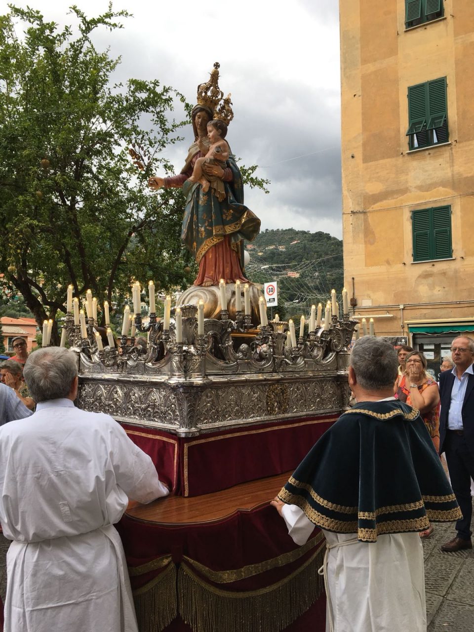 Recco, al via la “questua” per la Madonna del Suffragio