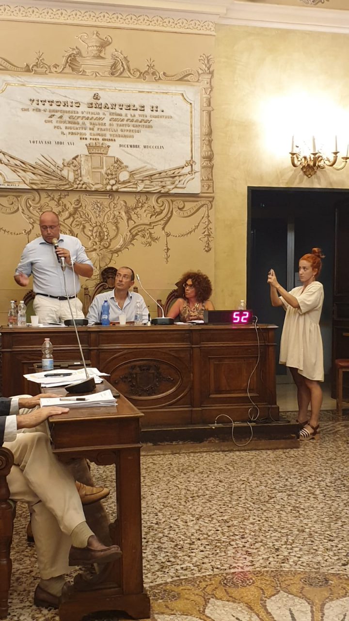 Chiavari Consiglio comunale, passa ordine del giorno Italgas proposto dalla maggioranza, modificato da Cama. Scintille in maggioranza