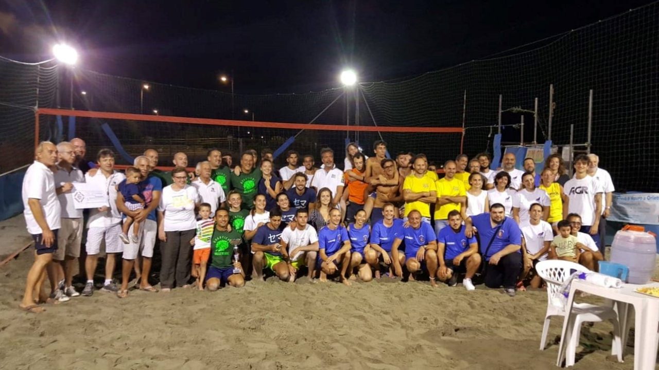 A Recco il torneo di beach volley Tutti contro Tutti