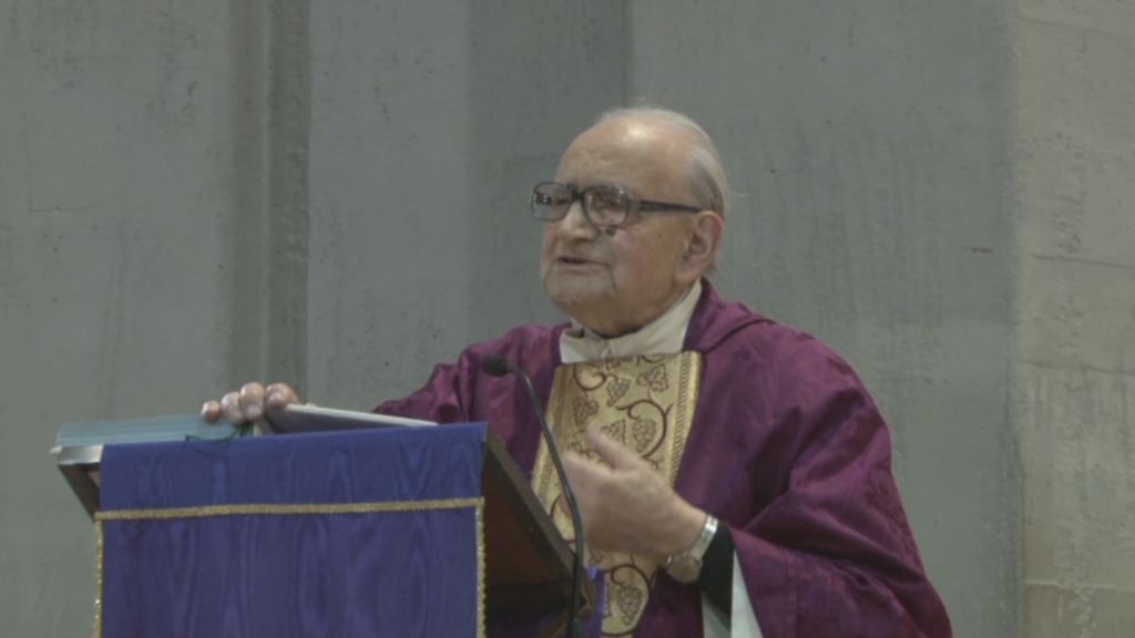 Stamattina i funerali di monsignor Tiscornia, decano della diocesi