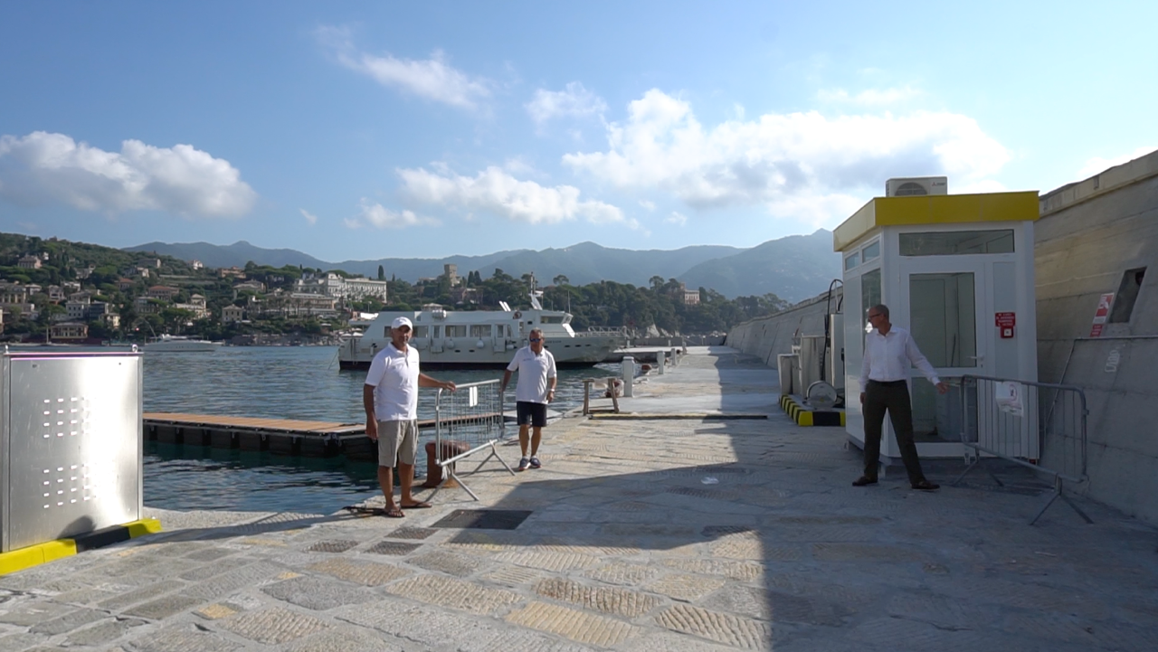 Santa Margherita Ligure, dopo la mareggiata riapre il porto
