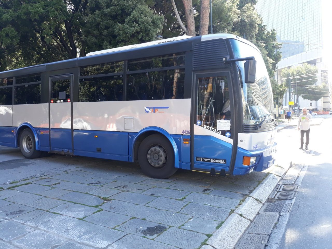 Levante bus per i teatri: i servizi